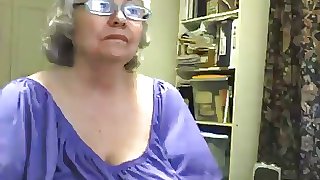 A Lovely Fat Granny Squirts